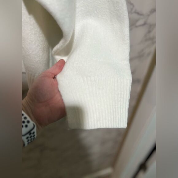 Vince Camuto Seamed Crewneck Sweater - Picture 6 of 13